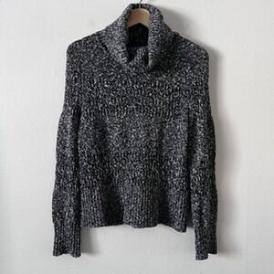 360 Cashmere 100% Cashmere Turtleneck Sweater Blue White Knit size medium‎